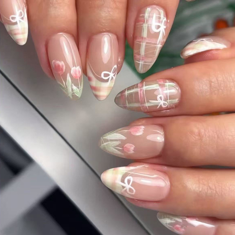 24 Adet Fiyonklu Takma Tırnak  - Nail Art Valentine incelemesi ve fiyatı