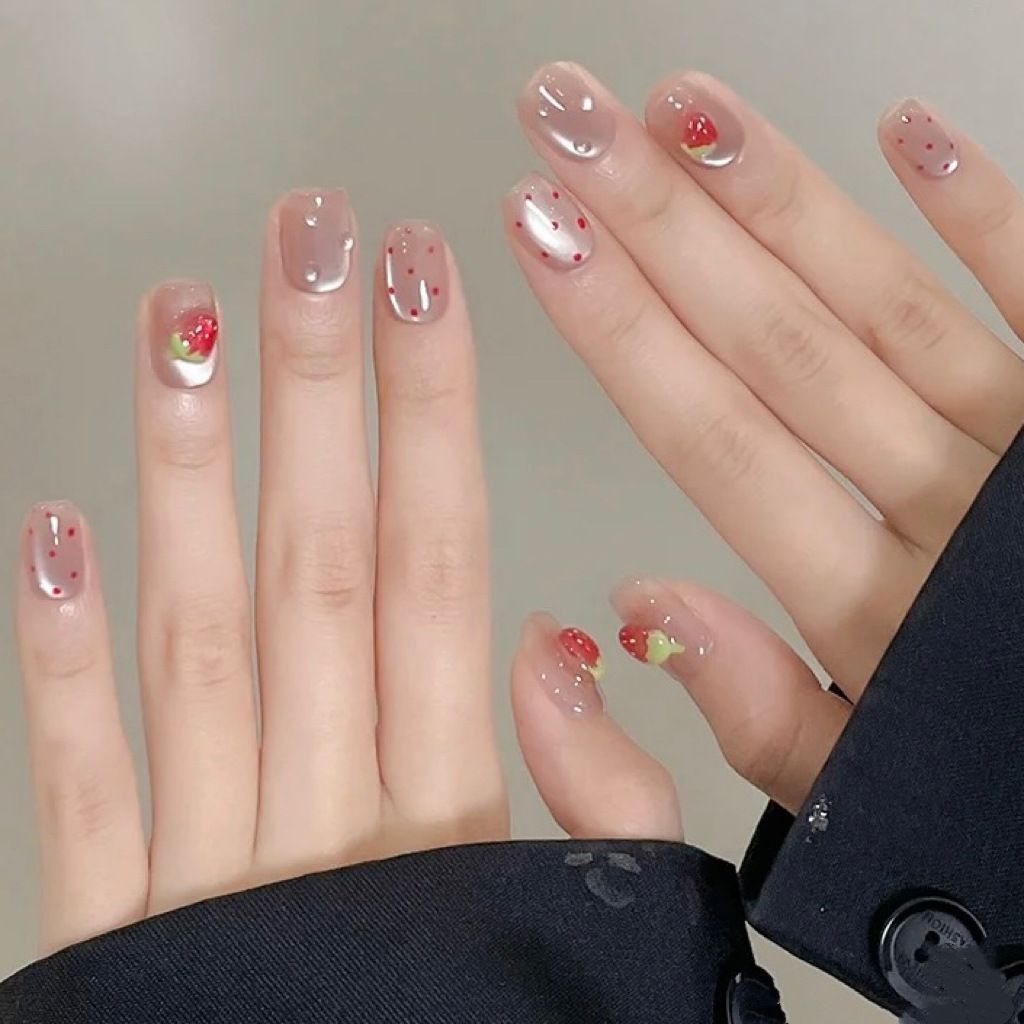 10 adet Kısa Kare Kedi Gözü El - Nail Art Fake Nails incelemesi ve fiyatı