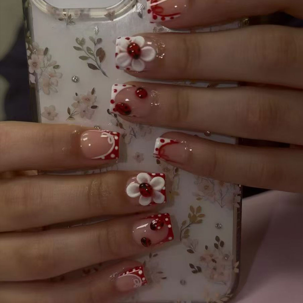Set Başına 24 Adet. Dikdörtgen - Nail Art Quotes incelemesi ve fiyatı