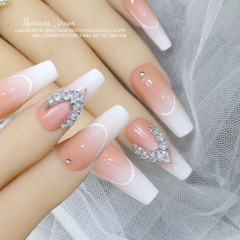 3 ADET Lüks Sparkle Tam Zirkon - Nail Art Lotso incelemesi ve fiyatı