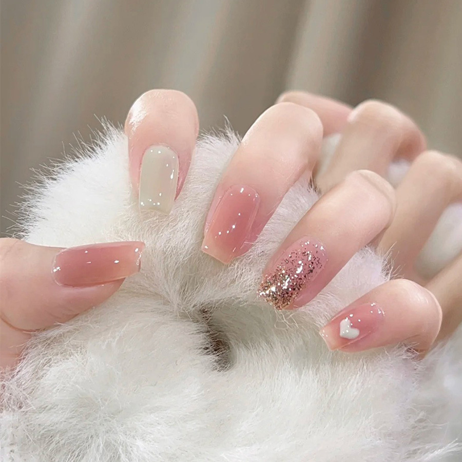 24 adet/takım Kısa Orta takma  - Nail Art Glitter incelemesi ve fiyatı