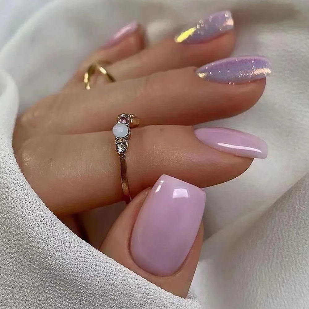 Kadınlar ve kızlar için kısa,  - Nail Art Glitter incelemesi ve fiyatı